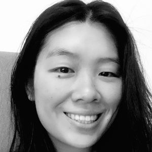 Meet your Posher, Phoebe